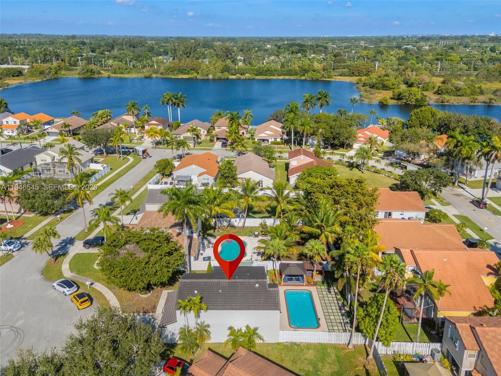 Real estate property located at 2003 181st Ave, Broward, Silver Lakes At Pembroke, Pembroke Pines, FL
