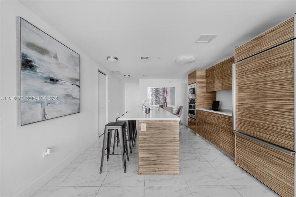 Real estate property located at 460 28th St #3002, Miami-dade, Icon Bay Condo, Miami, FL