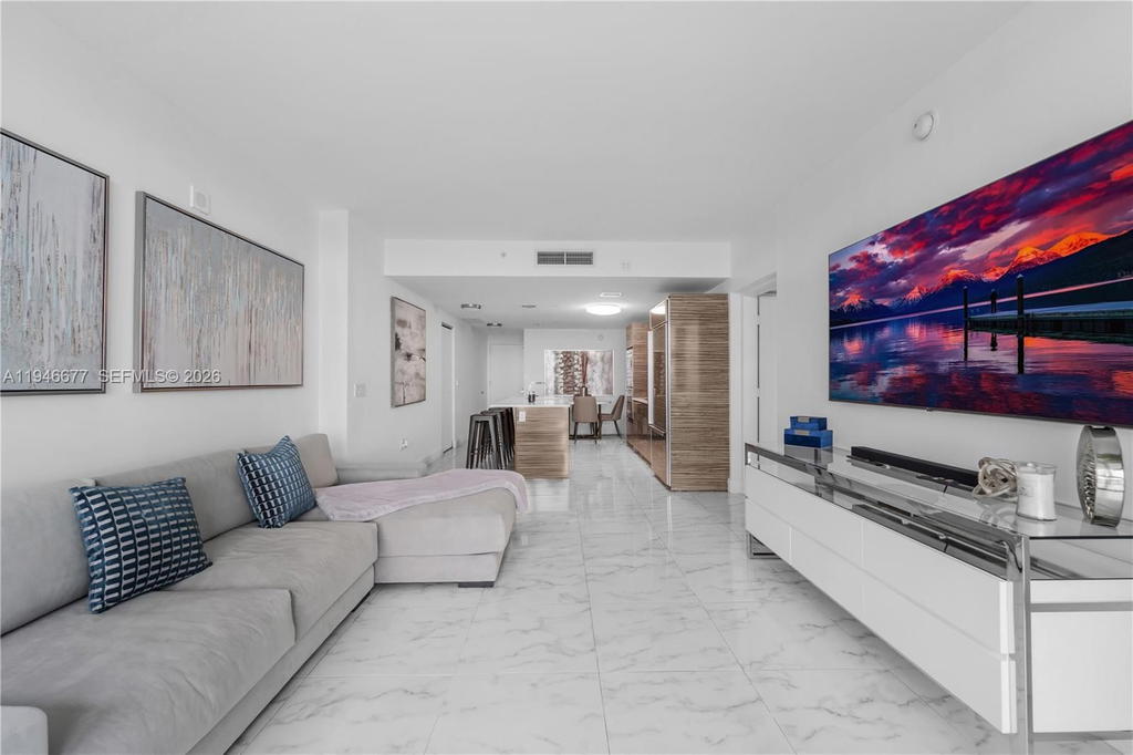 Real estate property located at 460 28th St #3002, Miami-dade, Icon Bay Condo, Miami, FL