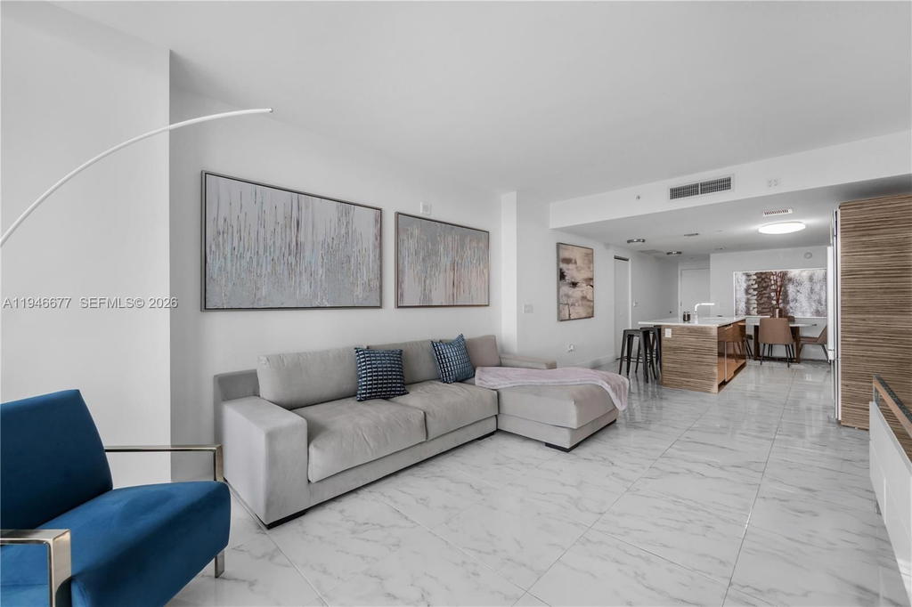Real estate property located at 460 28th St #3002, Miami-dade, Icon Bay Condo, Miami, FL