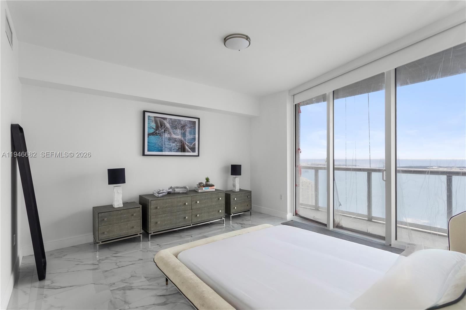 Real estate property located at 465 Brickell Ave #5505, Miami-dade, Iconbrickell Condo No 1, Miami, FL