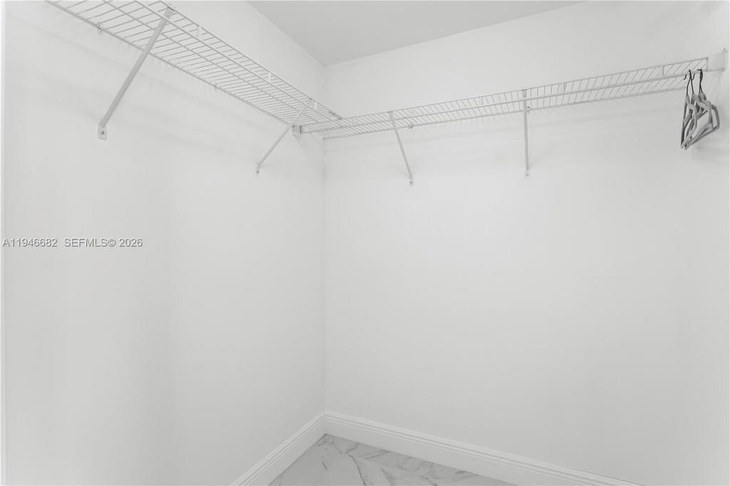 Real estate property located at 465 Brickell Ave #5505, Miami-dade, Iconbrickell Condo No 1, Miami, FL