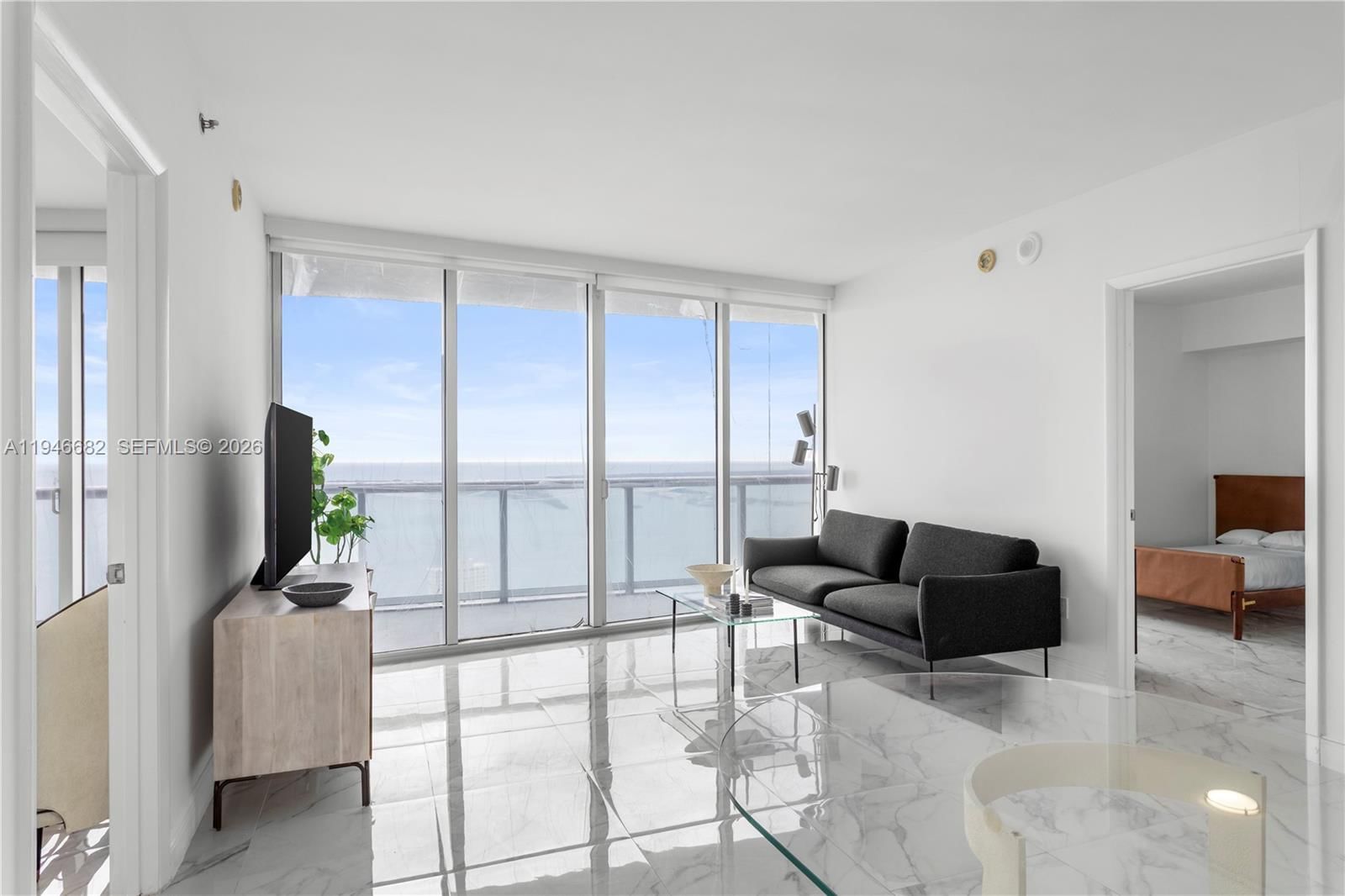 Real estate property located at 465 Brickell Ave #5505, Miami-dade, Iconbrickell Condo No 1, Miami, FL