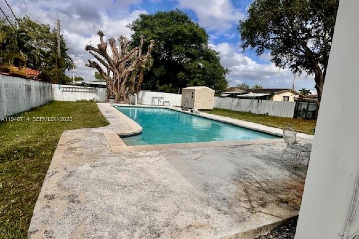 Real estate property located at 7215 23rd St, Miami-dade, Coral Terr Sec No 2, Miami, FL