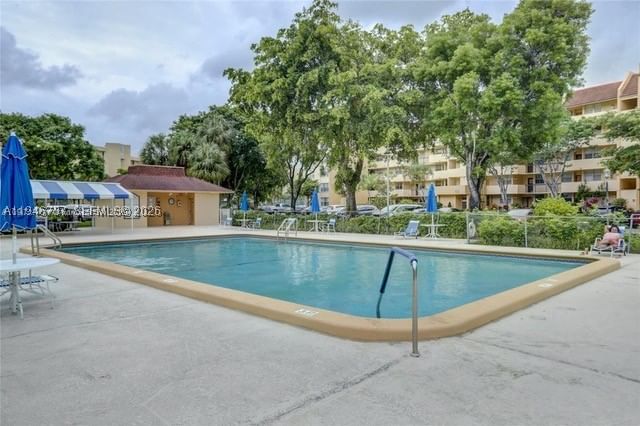 Real estate property located at 3771 Environ Blvd #253, Broward, Condominium 6 Of Environ, Lauderhill, FL