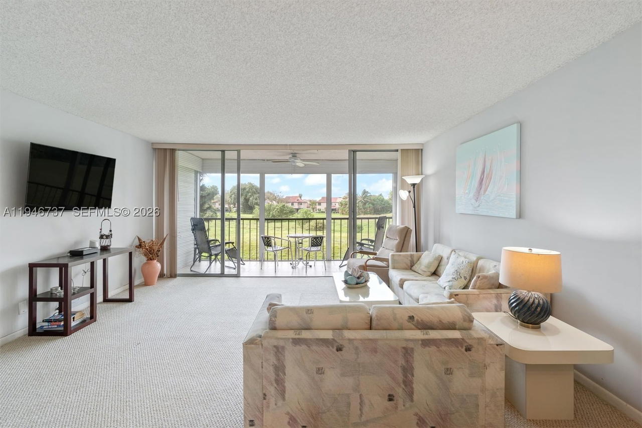 Real estate property located at 3771 Environ Blvd #253, Broward, Condominium 6 Of Environ, Lauderhill, FL