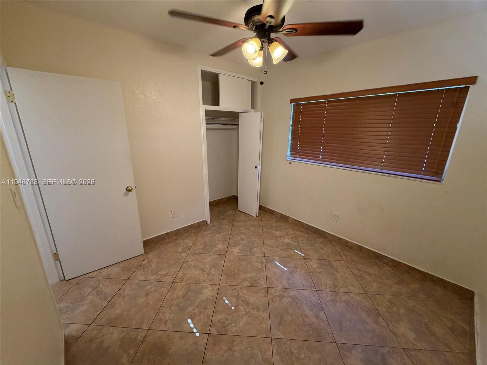 Real estate property located at 6090 5th Ln, Miami-dade, 4th Addn To Palm Springs, Hialeah, FL