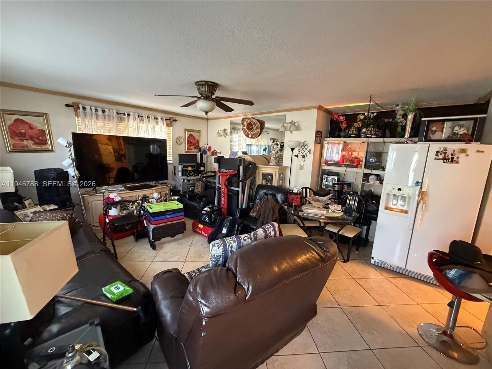 Real estate property located at 6090 5th Ln, Miami-dade, 4th Addn To Palm Springs, Hialeah, FL