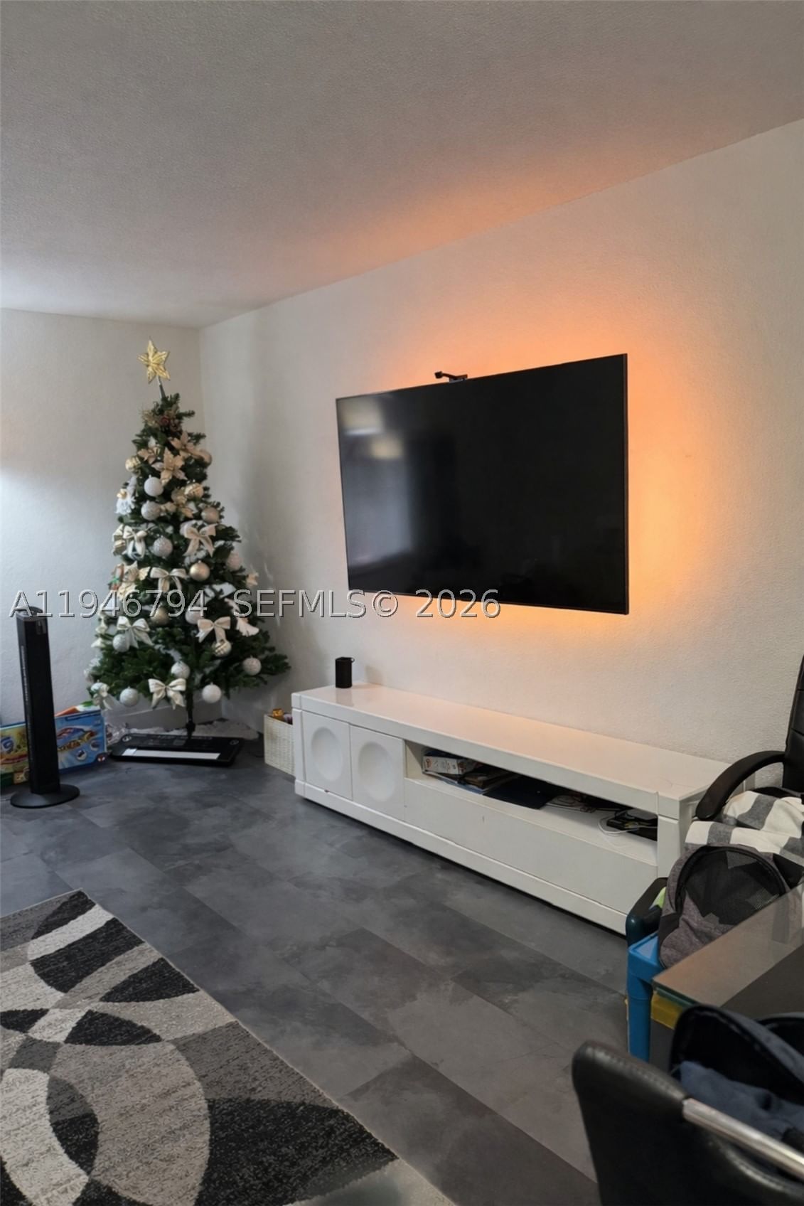 Real estate property located at 2190 60th St #21201, Miami-dade, Hialeah Club Villas Condo, Hialeah, FL
