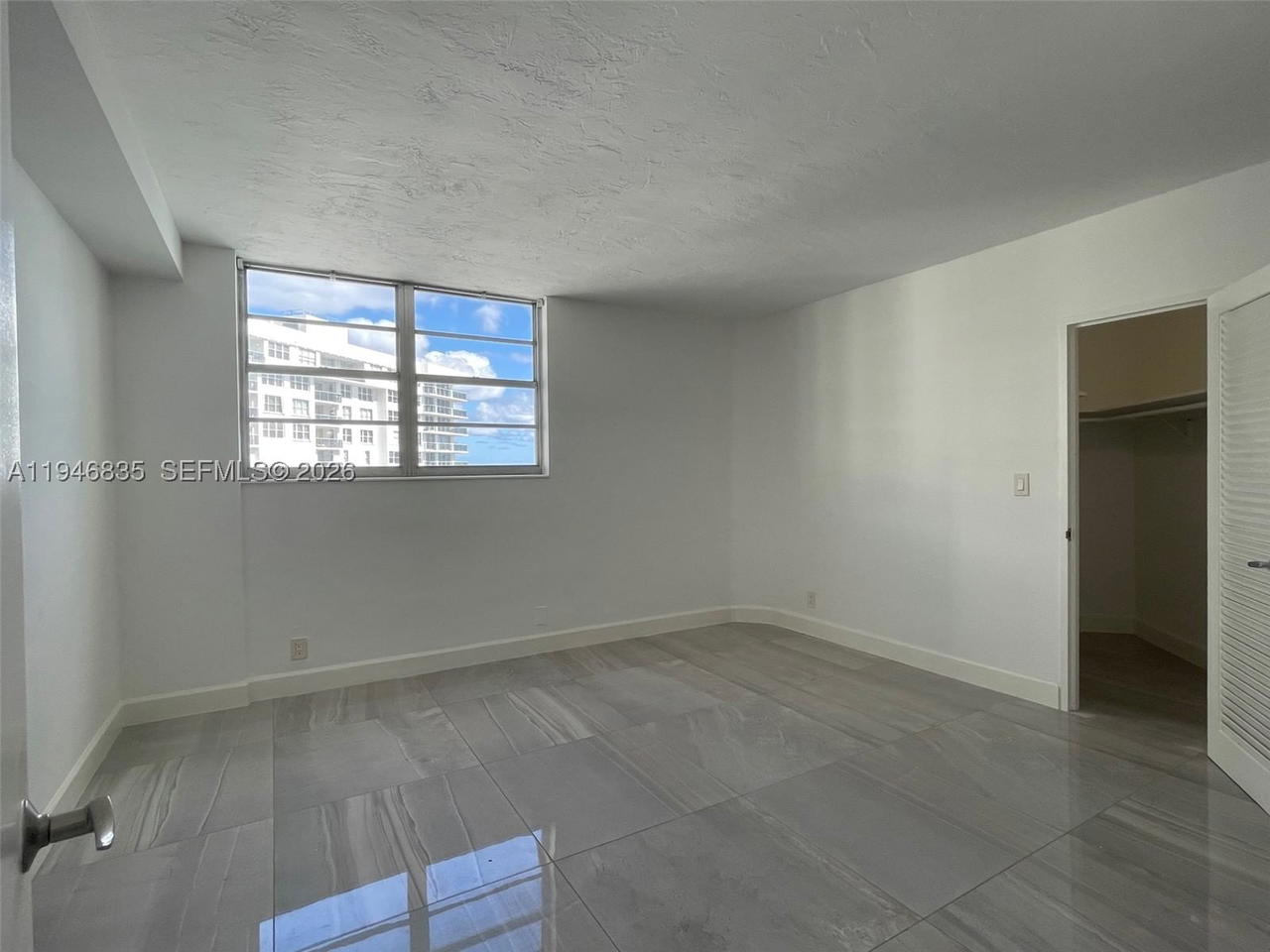 Real estate property located at 3001 Ocean Dr #1449, Broward, Residences On Hollywood B, Hollywood, FL