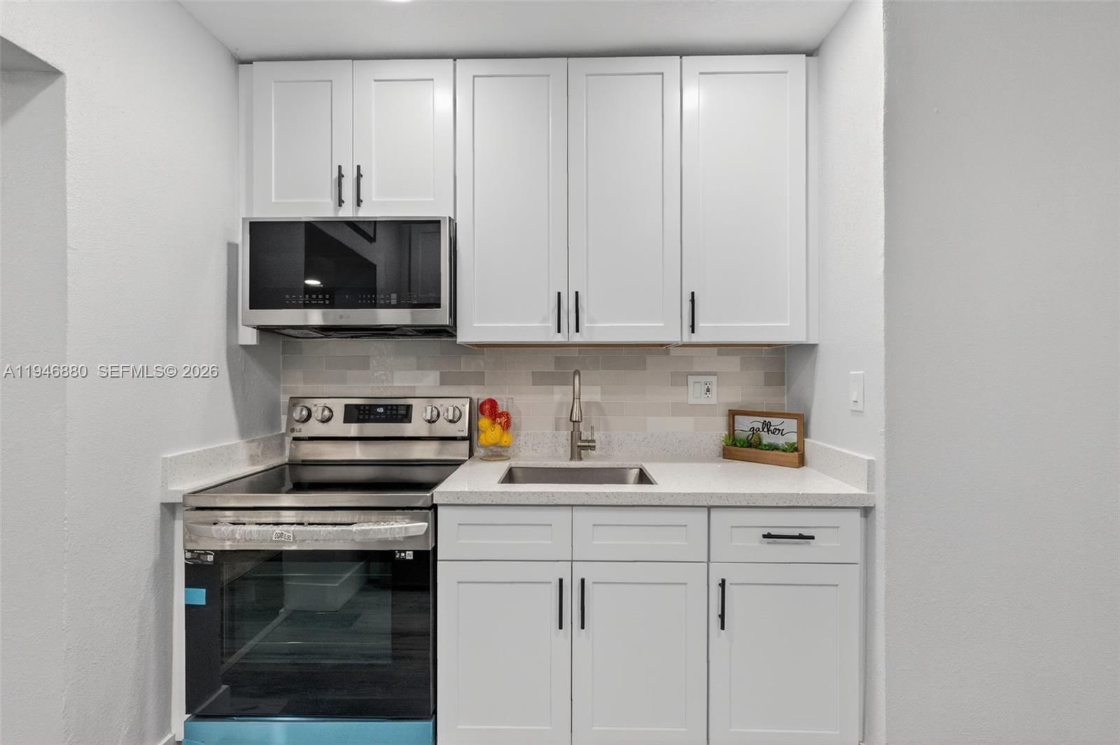 Real estate property located at 1218 2nd Ave, Broward, Progresso, Fort Lauderdale, FL