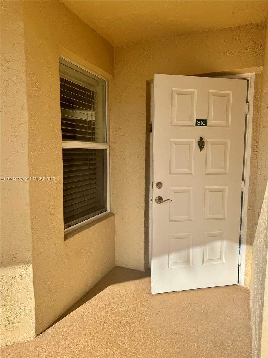 Real estate property located at 7751 Southampton Ter #310, Broward, Southampton Condominium H, Tamarac, FL