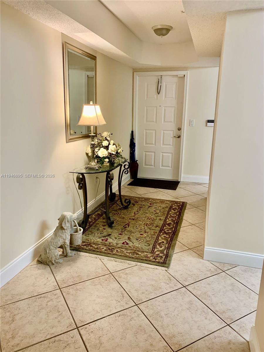 Real estate property located at 7751 Southampton Ter #310, Broward, Southampton Condominium H, Tamarac, FL