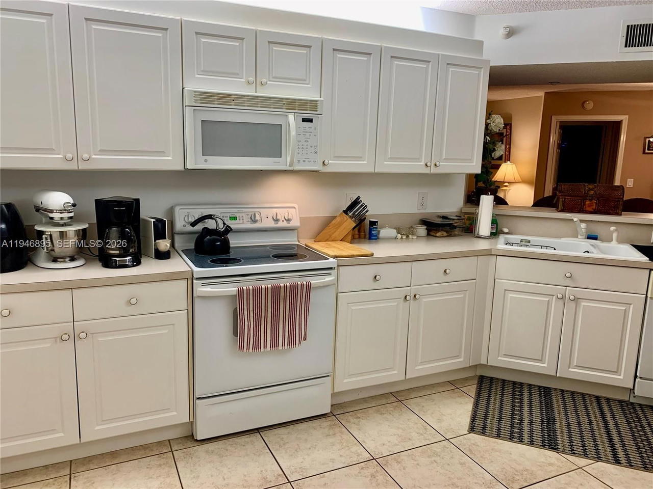 Real estate property located at 7751 Southampton Ter #310, Broward, Southampton Condominium H, Tamarac, FL
