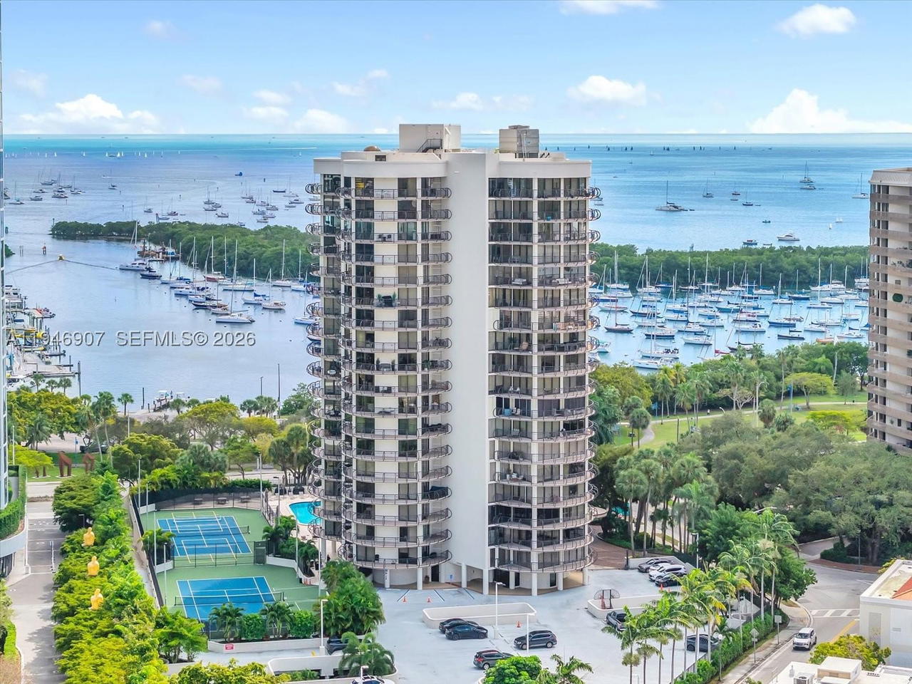 Real estate property located at 2843 Bayshore Dr #11C, Miami-dade, Grove Towers Condo, Miami, FL