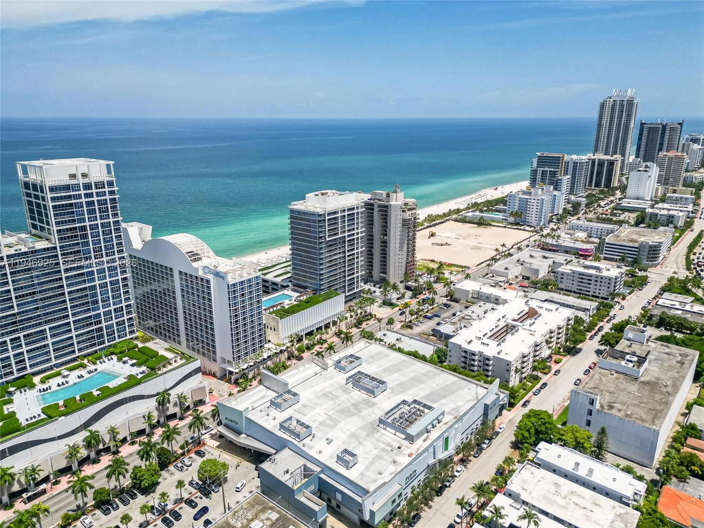 Real estate property located at 6801 Collins Ave #417 (404 Deed), Miami-dade, Central Carillon Beach Co, Miami Beach, FL
