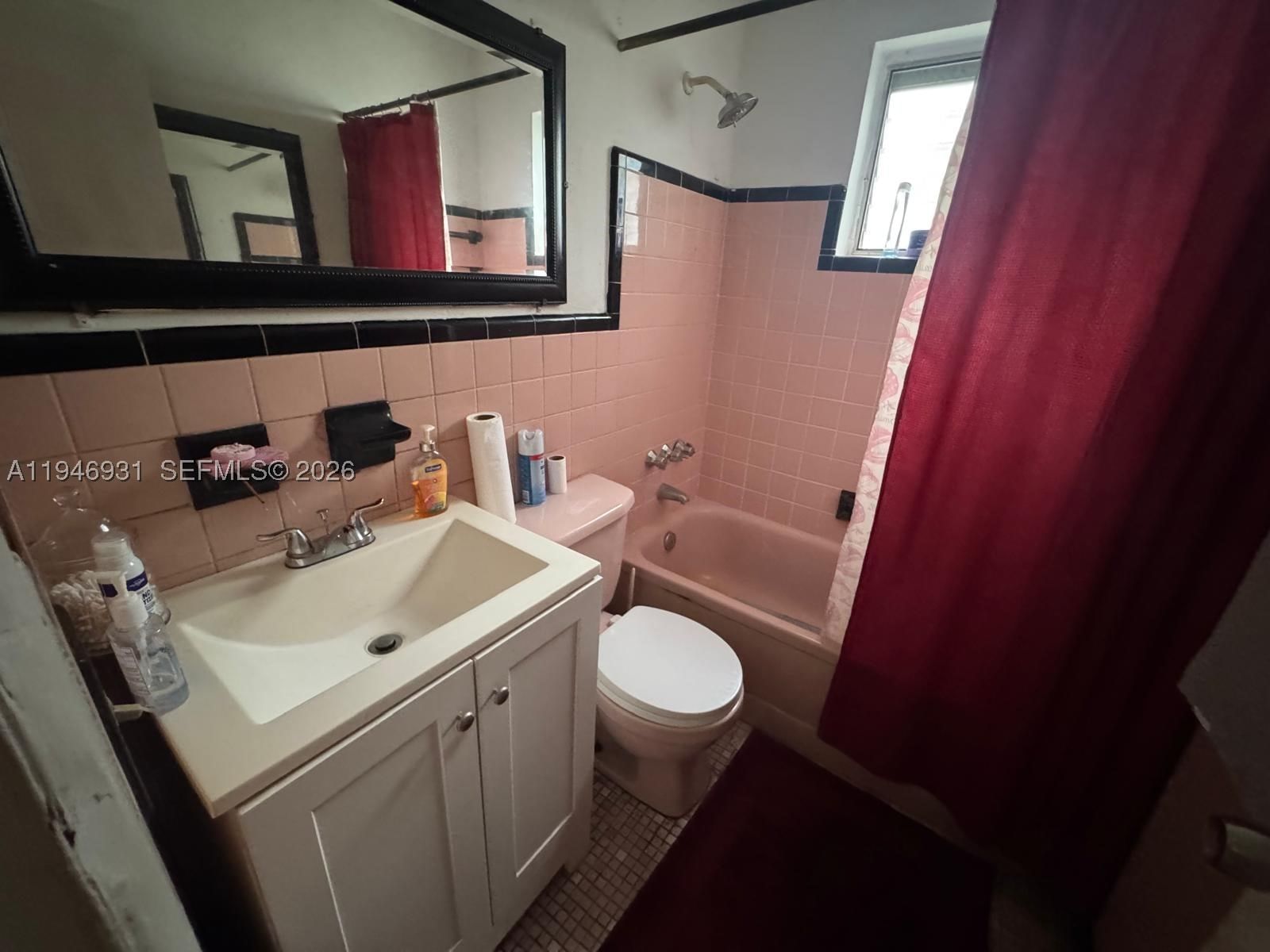 Real estate property located at 3651 40th Ave, Broward, Lake Forest Sec 2, West Park, FL