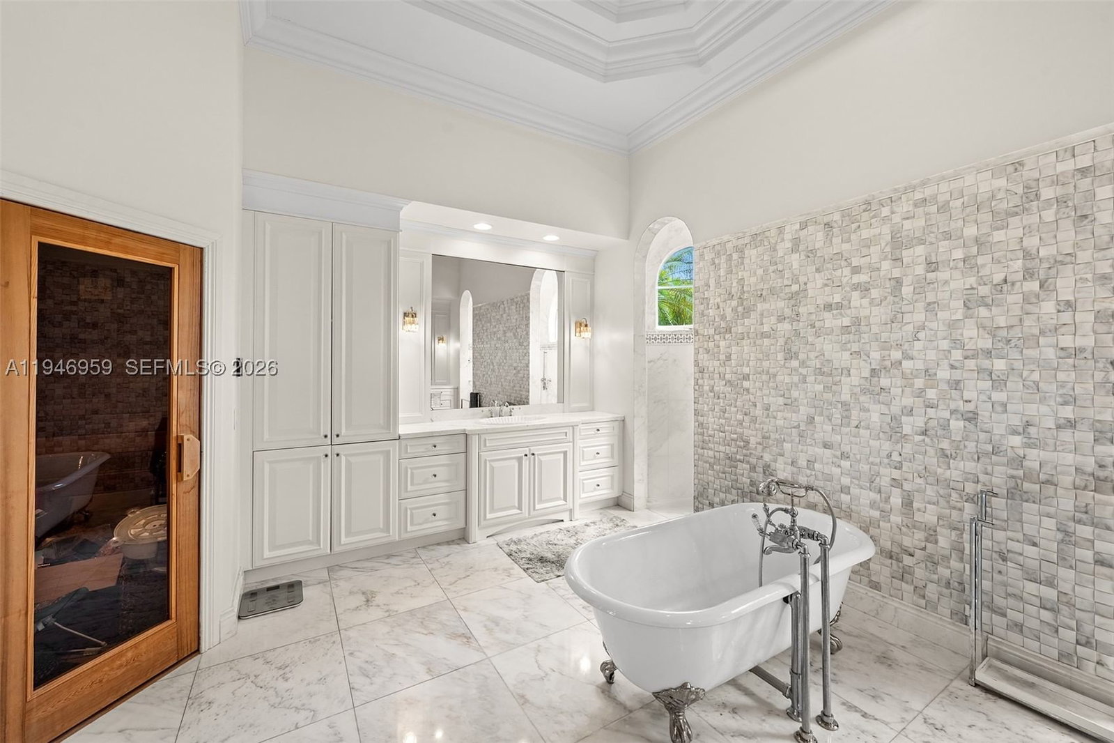 Real estate property located at 12401 Stonebrook Cir, Broward, Kapok Grove Estates, Davie, FL