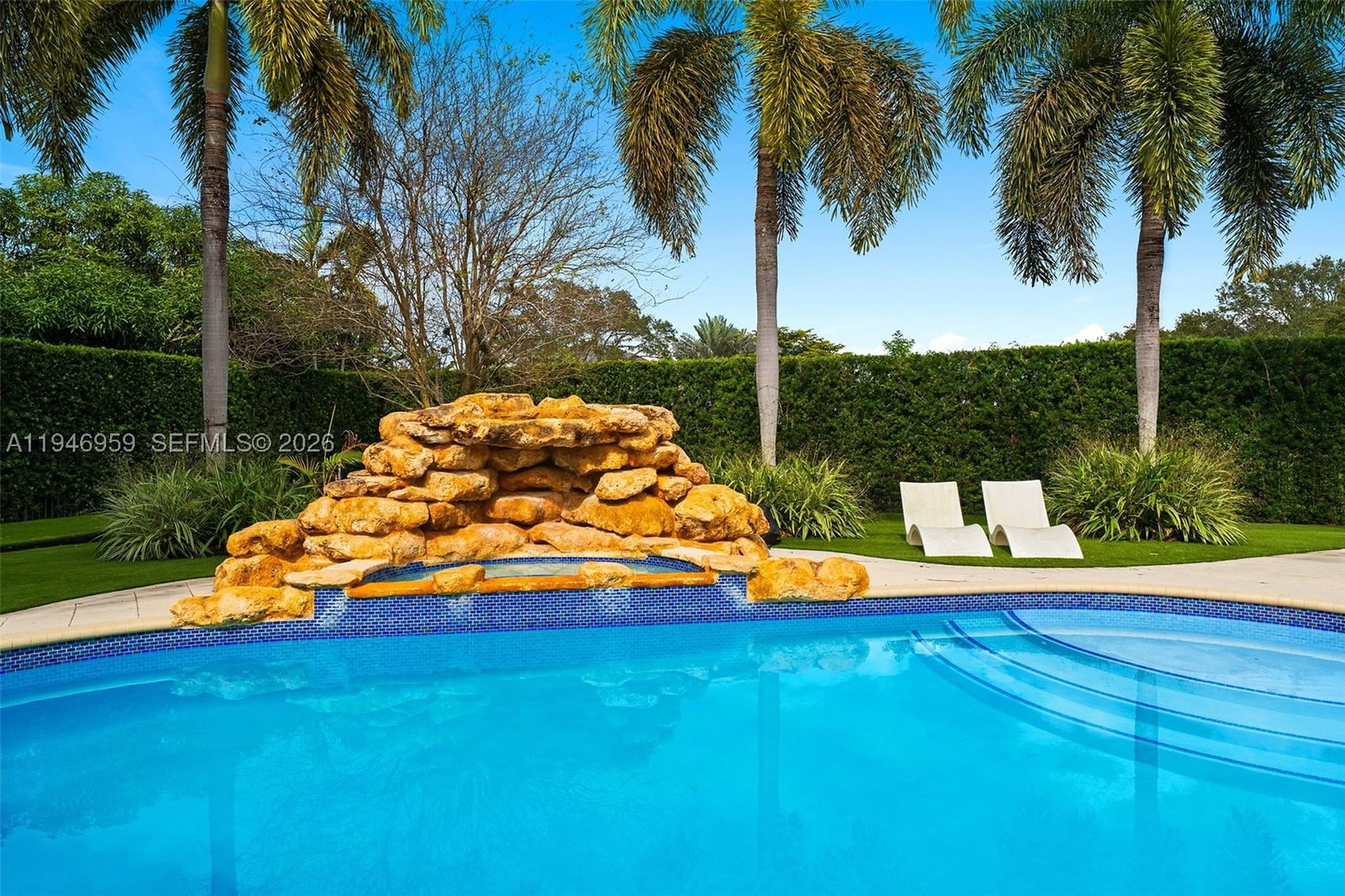 Real estate property located at 12401 Stonebrook Cir, Broward, Kapok Grove Estates, Davie, FL