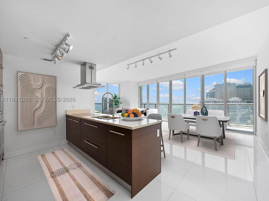 Real estate property located at 495 Brickell Ave #1801, Miami-dade, Icon Brickell No Two, Miami, FL