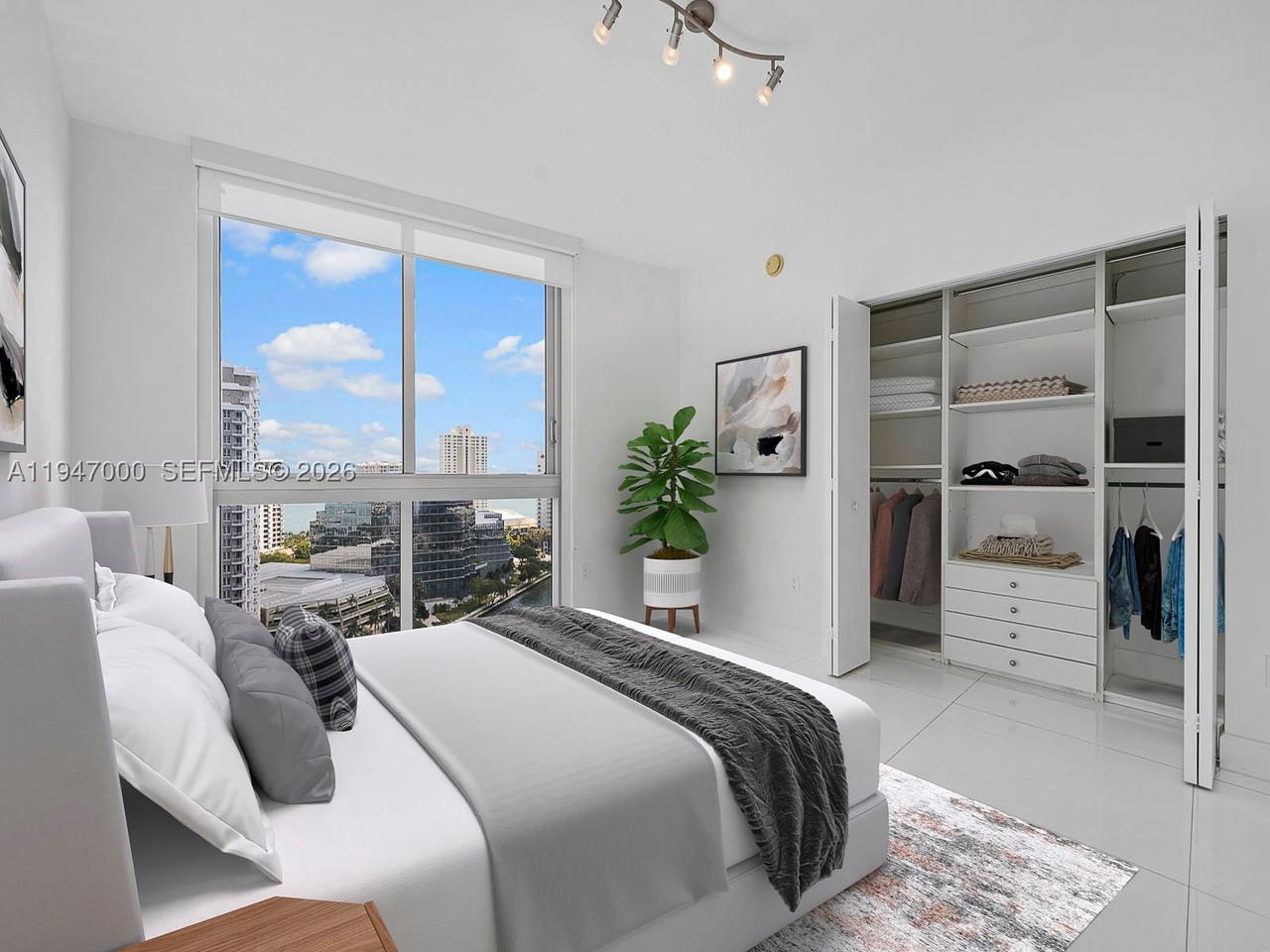 Real estate property located at 495 Brickell Ave #1801, Miami-dade, Icon Brickell No Two, Miami, FL