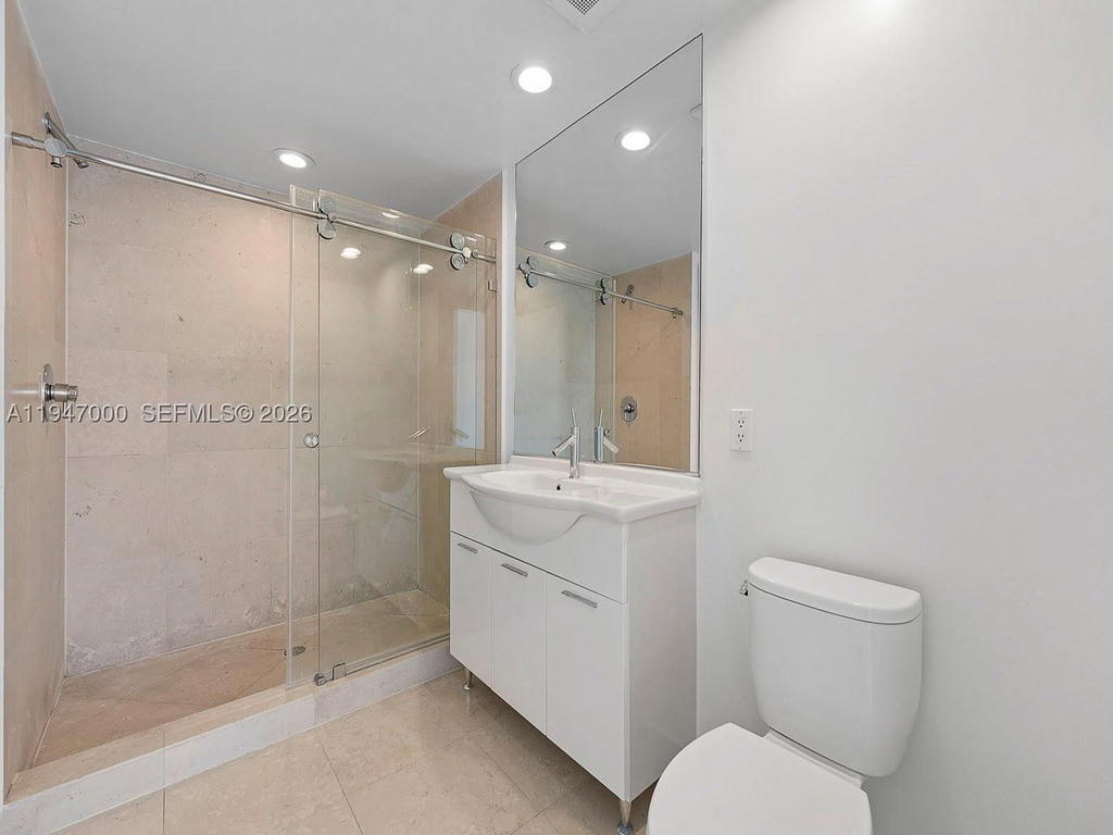 Real estate property located at 495 Brickell Ave #1801, Miami-dade, Icon Brickell No Two, Miami, FL