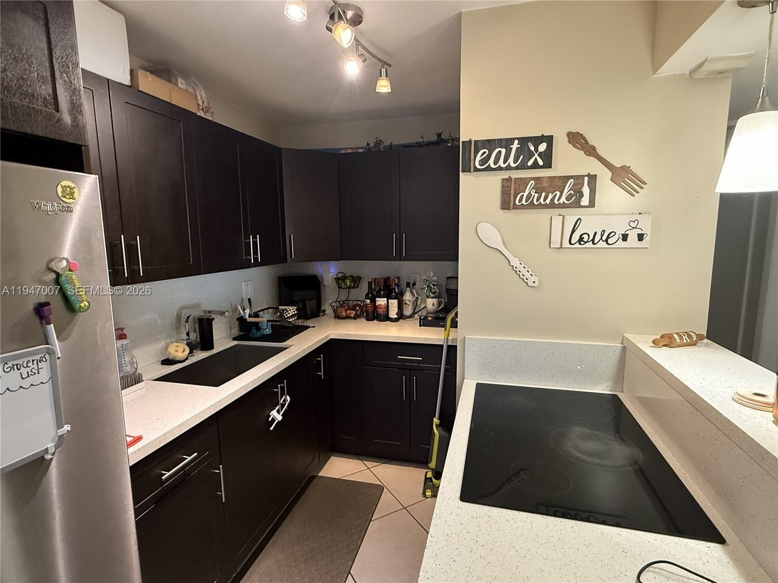 Real estate property located at 7405 152nd Ave #3-107, Miami-dade, Magnolia Lane Condo, Miami, FL
