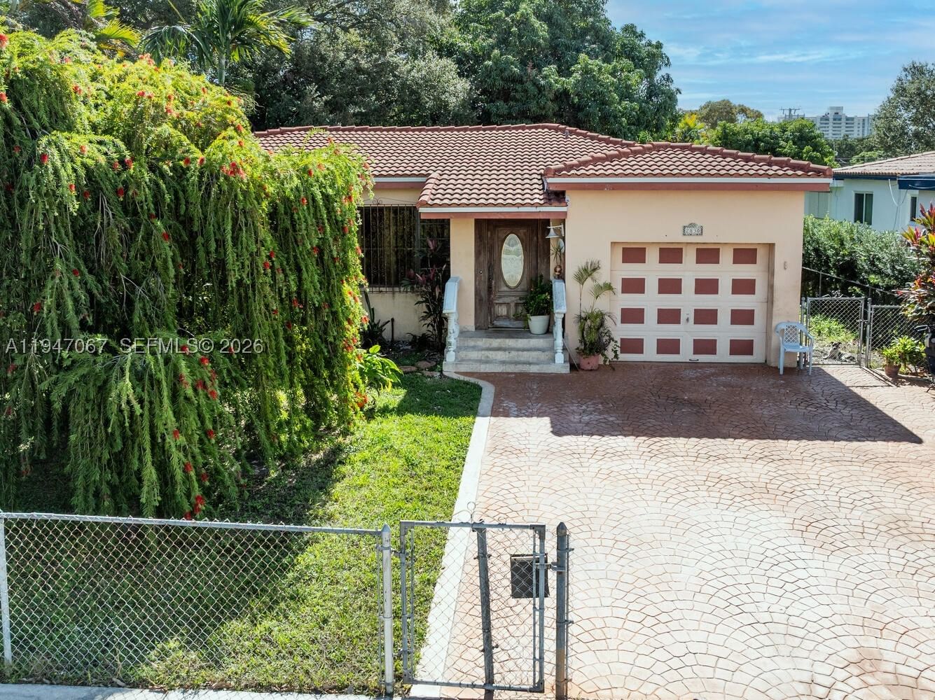 Real estate property located at 2830 17th St, Miami-dade, Parkdale, Miami, FL
