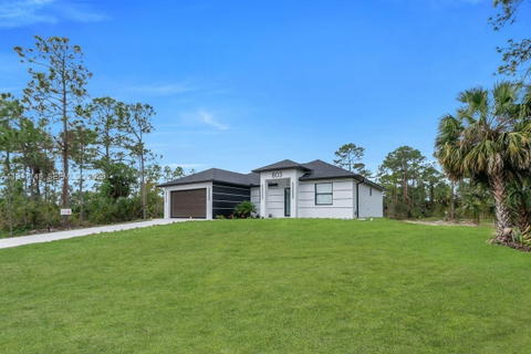 Real estate property located at 803 Desoto Ave, Lee, Lehigh Acres, Lehigh Acres, FL
