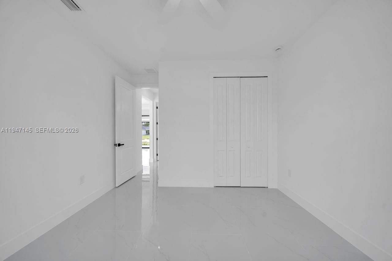 Real estate property located at 803 Desoto Ave, Lee, Lehigh Acres, Lehigh Acres, FL