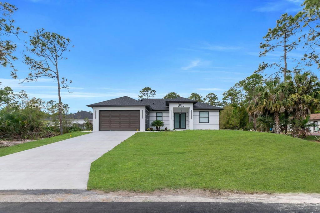 Real estate property located at 803 Desoto Ave, Lee, Lehigh Acres, Lehigh Acres, FL