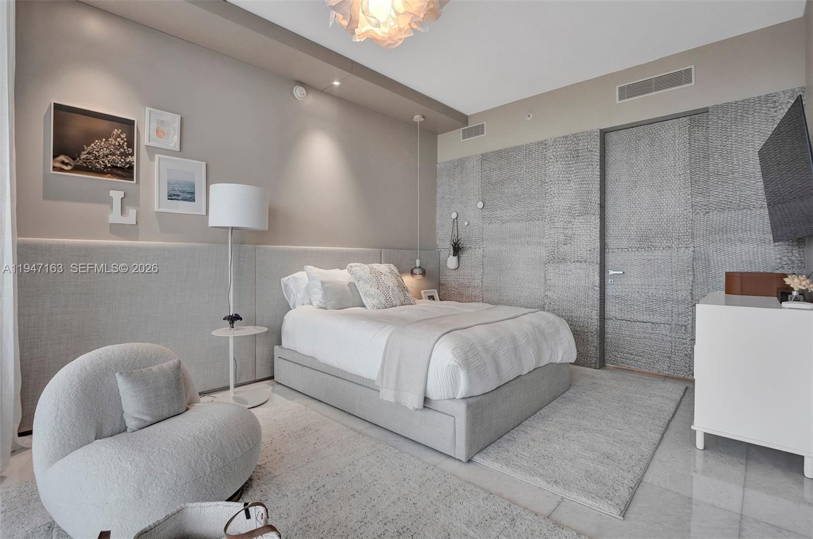 Real estate property located at 18975 Collins Ave #4602, Miami-dade, 18975 Collins Condo, Sunny Isles Beach, FL