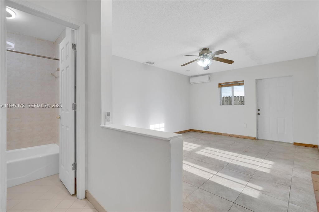 Real estate property located at 15512 142nd Ct, Miami-dade, R J Katz Sub, Miami, FL