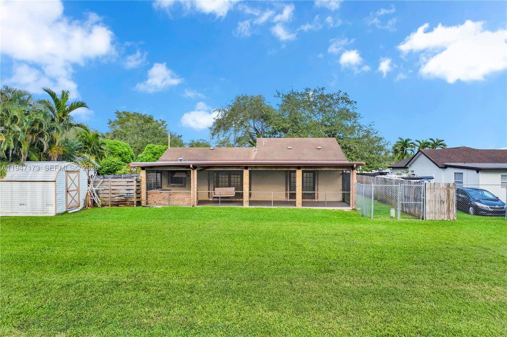 Real estate property located at 15512 142nd Ct, Miami-dade, R J Katz Sub, Miami, FL