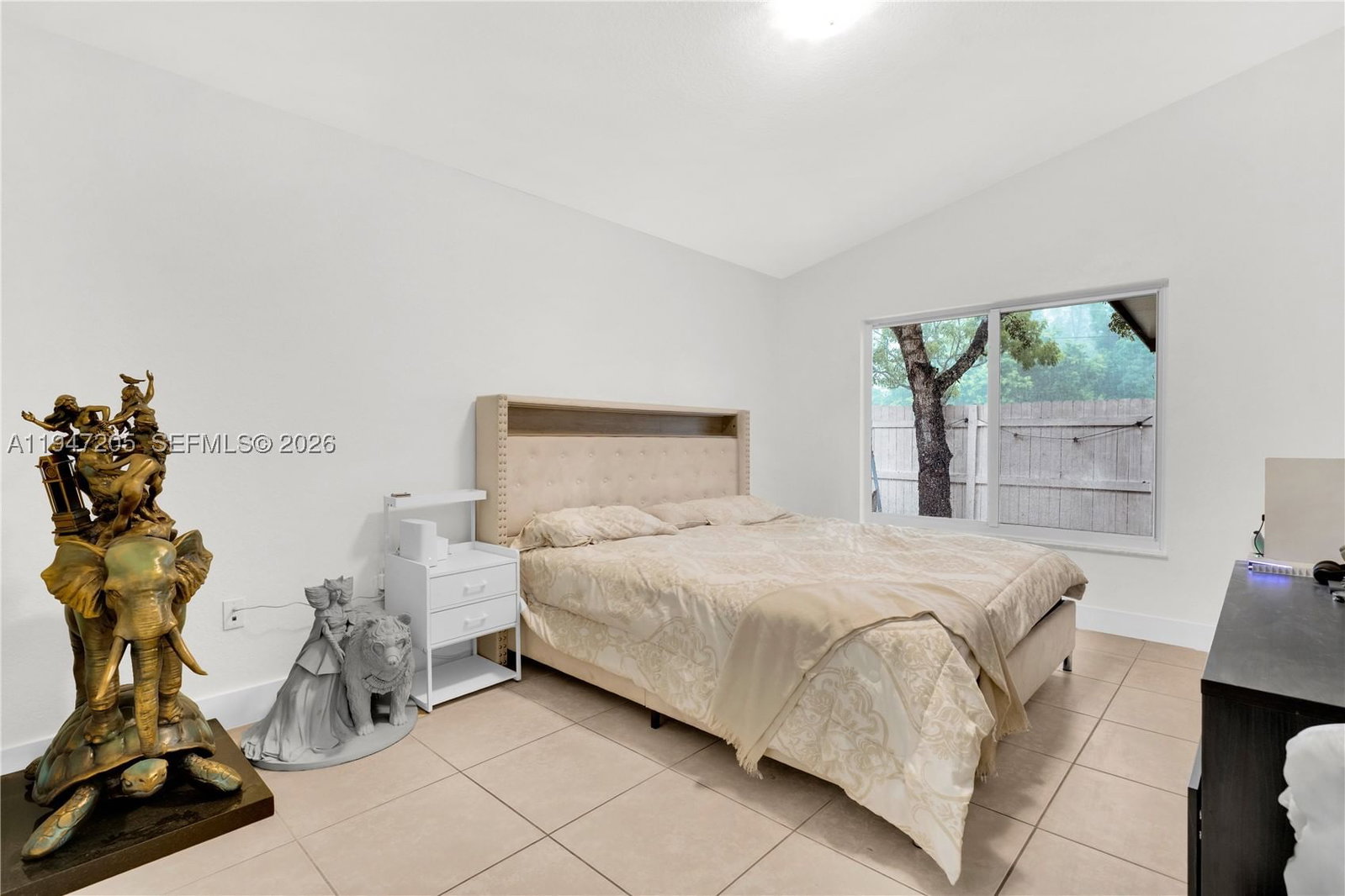 Real estate property located at 1959 10th St, Miami-dade, Shores At Keys Gate, Homestead, FL