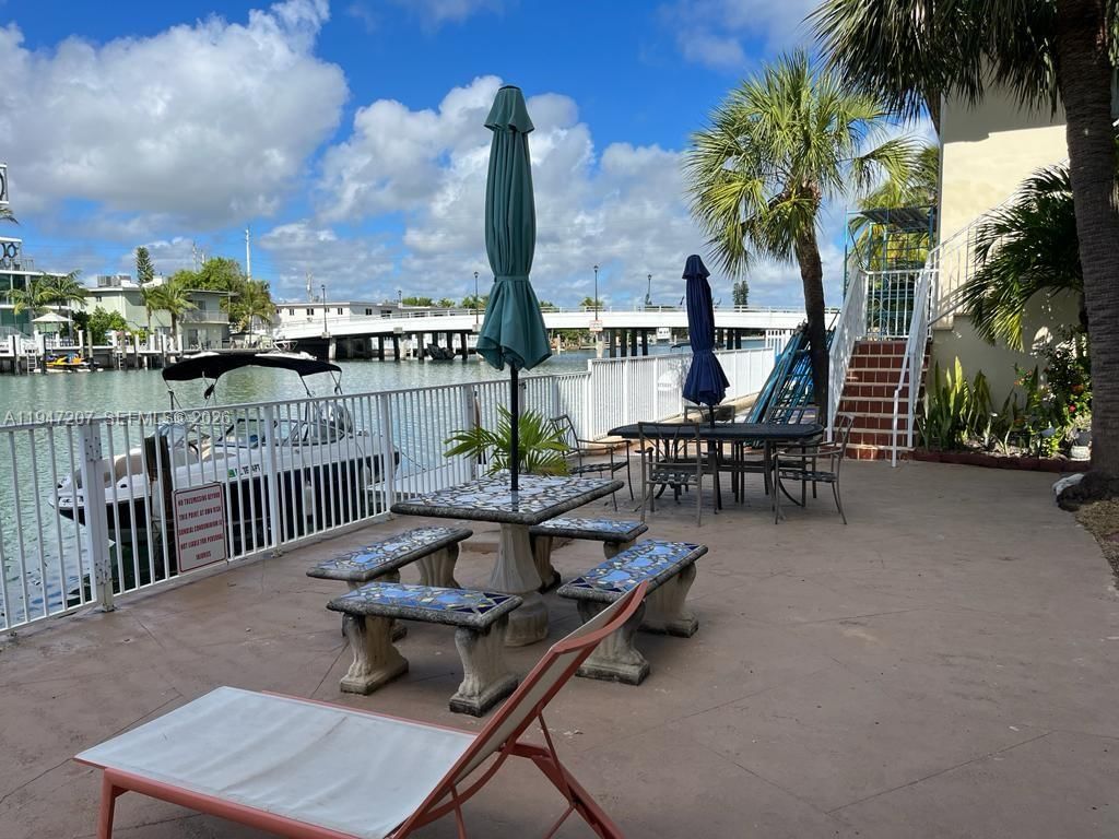 Real estate property located at 8420 Byron Ave #4, Miami-dade, Sundial Condo, Miami Beach, FL