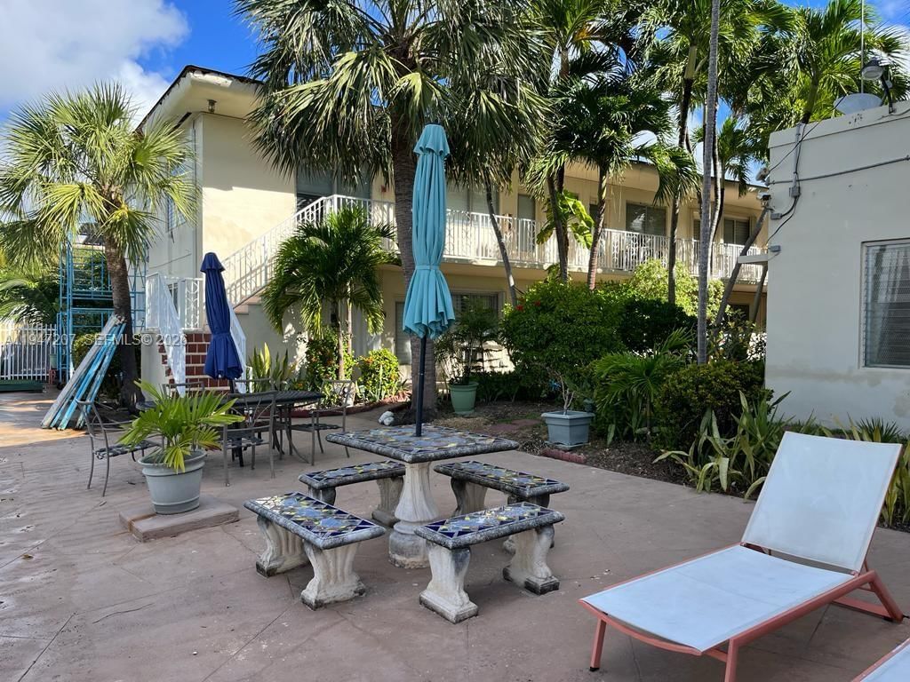 Real estate property located at 8420 Byron Ave #4, Miami-dade, Sundial Condo, Miami Beach, FL