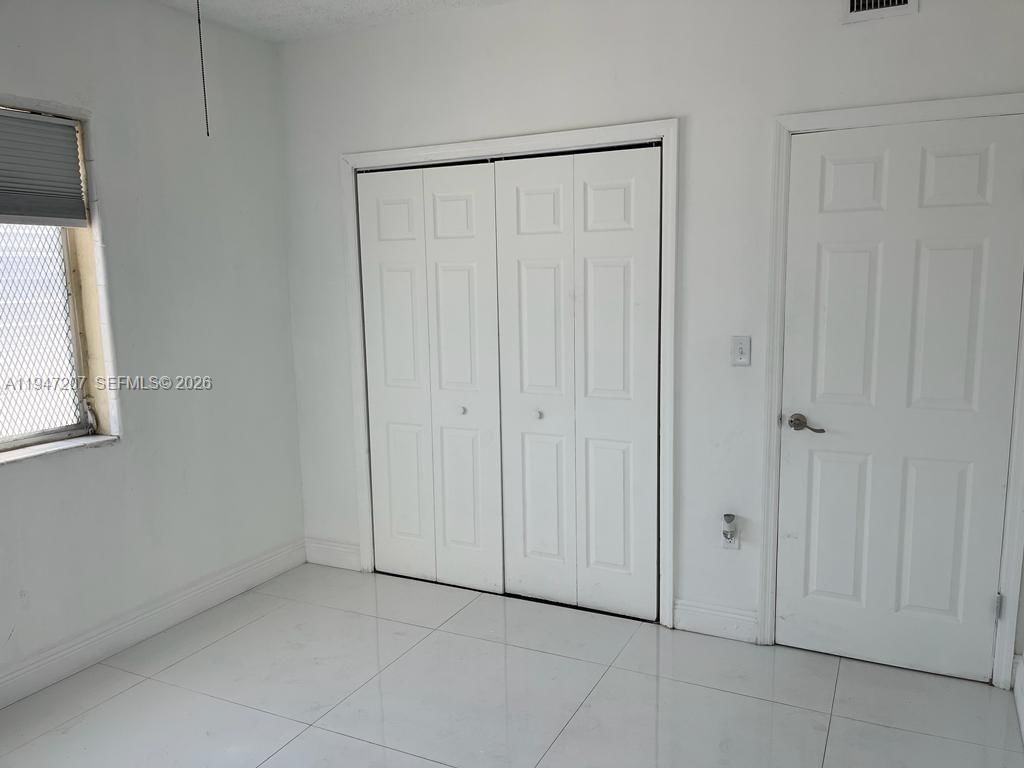 Real estate property located at 8420 Byron Ave #4, Miami-dade, Sundial Condo, Miami Beach, FL