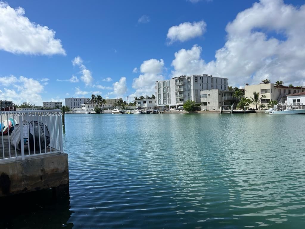Real estate property located at 8420 Byron Ave #4, Miami-dade, Sundial Condo, Miami Beach, FL