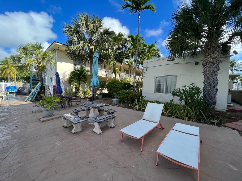 Real estate property located at 8420 Byron Ave #4, Miami-dade, Sundial Condo, Miami Beach, FL