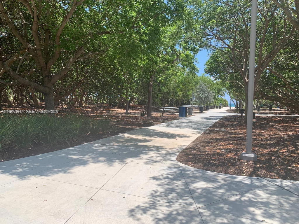Real estate property located at 8420 Byron Ave #4, Miami-dade, Sundial Condo, Miami Beach, FL