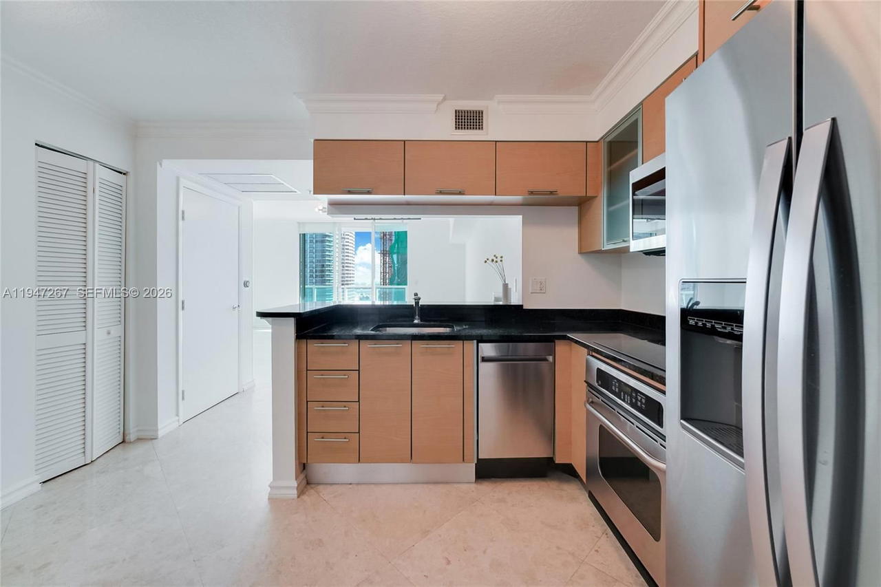Real estate property located at 31 5th St #3306, Miami-dade, Brickell On The River N T, Miami, FL
