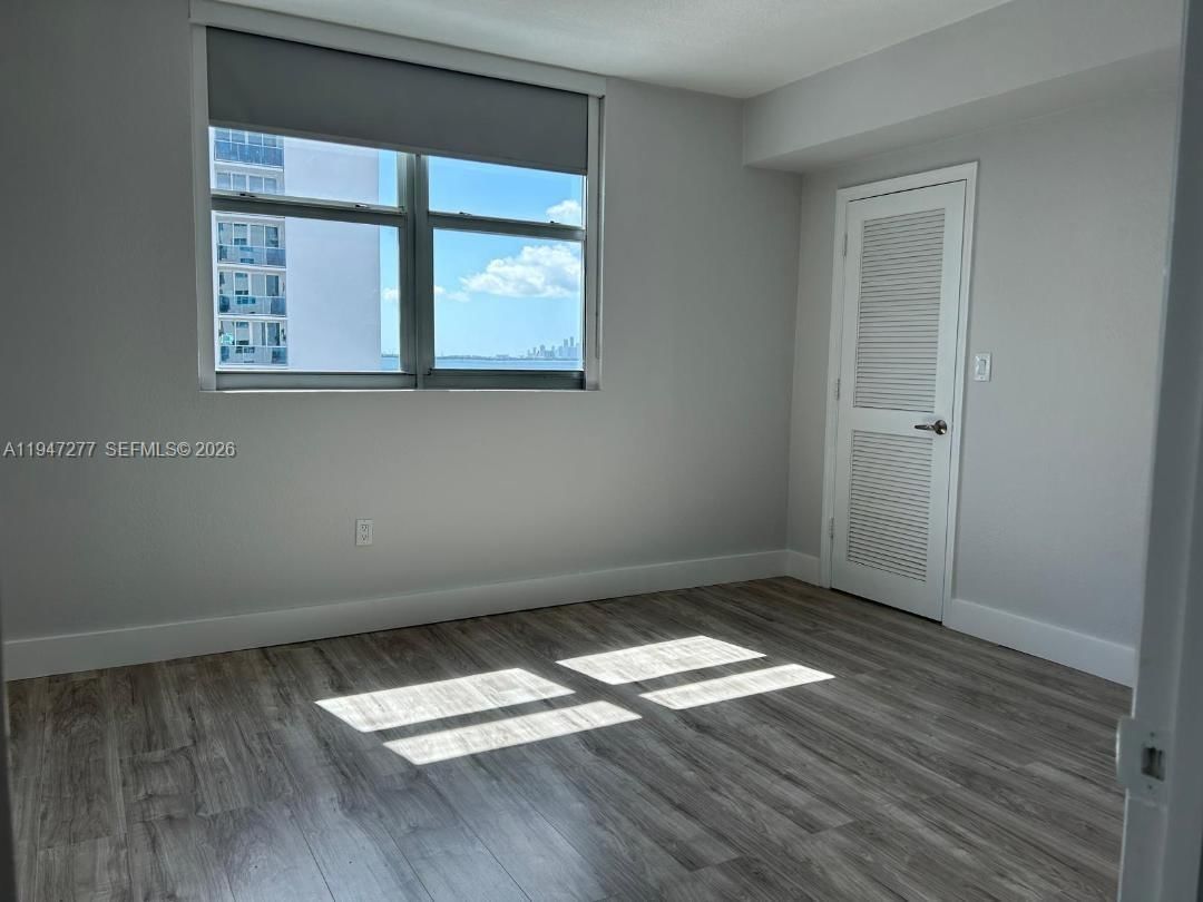 Real estate property located at 7501 Treasure Dr #5R, Miami-dade, Treasures On The Bay Ii C, North Bay Village, FL