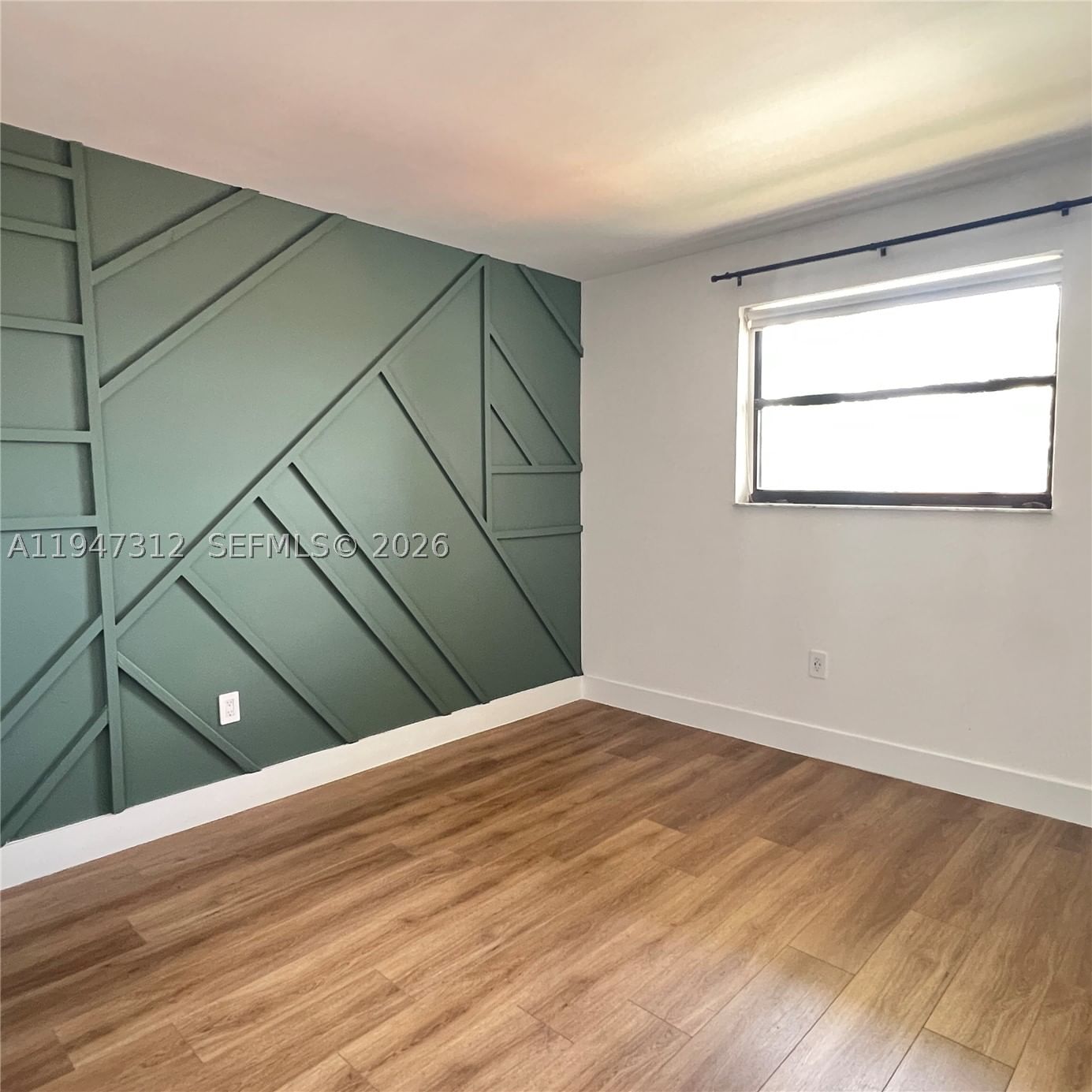 Real estate property located at 8425 8th St #406, Miami-dade, Visions At Fountainbleau, Miami, FL