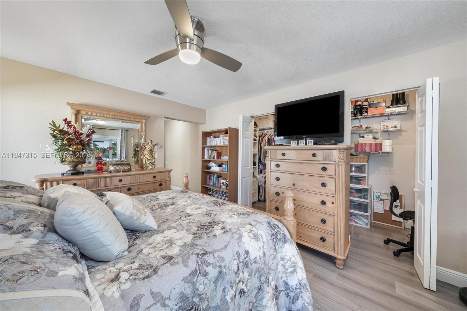 Real estate property located at 9400 82nd St, Broward, Northwood, Tamarac, FL