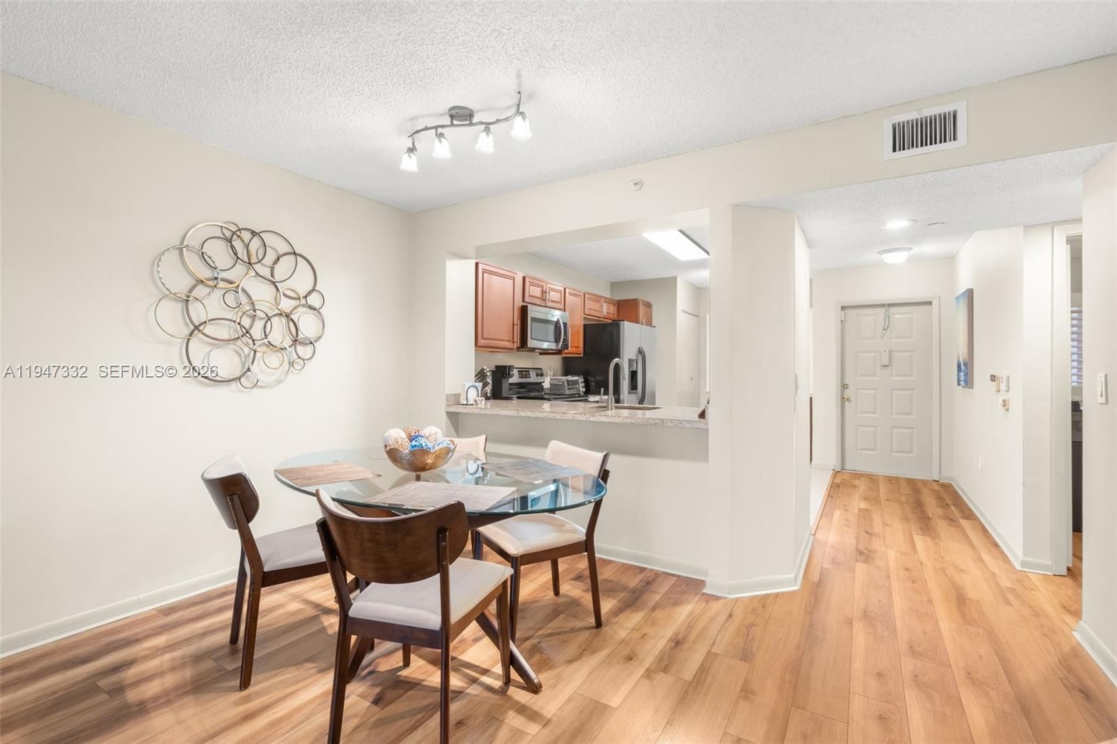 Real estate property located at 9560 Weldon Cir J105, Broward, Weldon Condominium J, Tamarac, FL