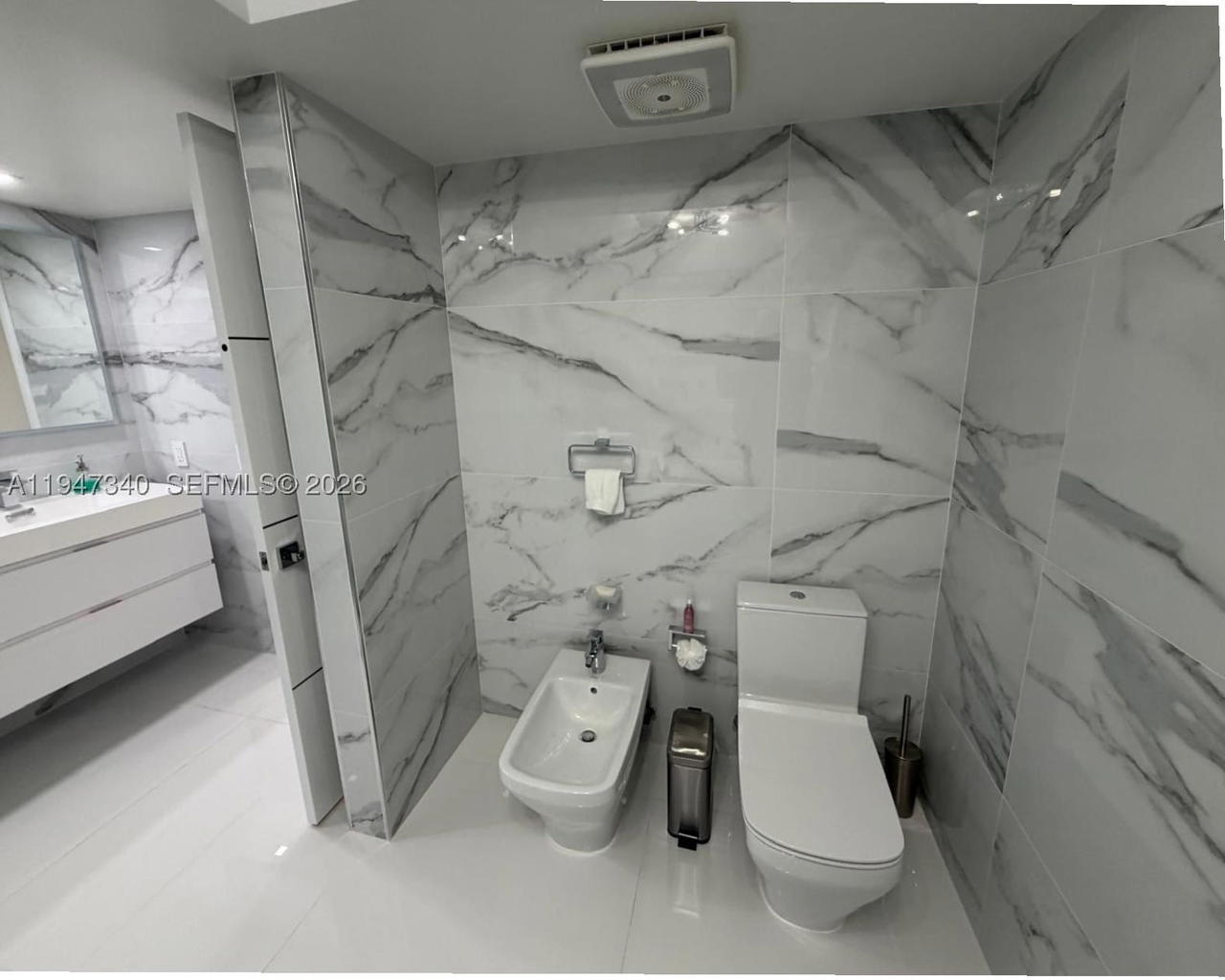 Real estate property located at 5757 Collins Ave #504, Miami-dade, Lexcellence Condo, Miami Beach, FL