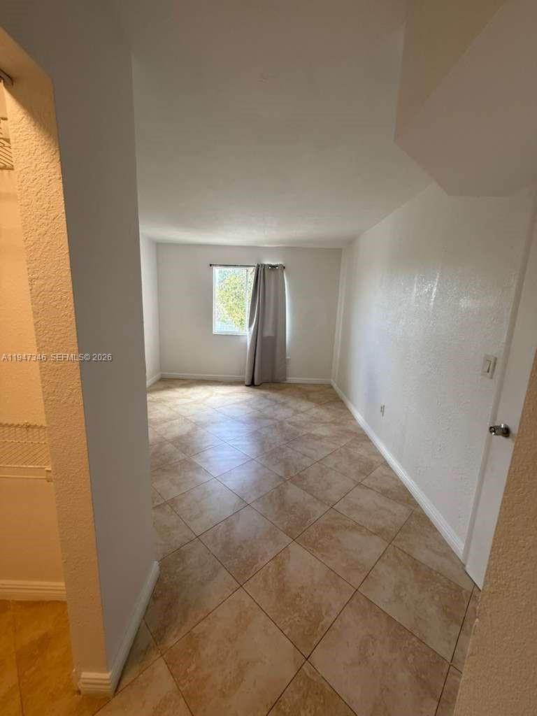Real estate property located at 15221 80th St #313, Miami-dade, Kendall Lake Towers Condo, Miami, FL