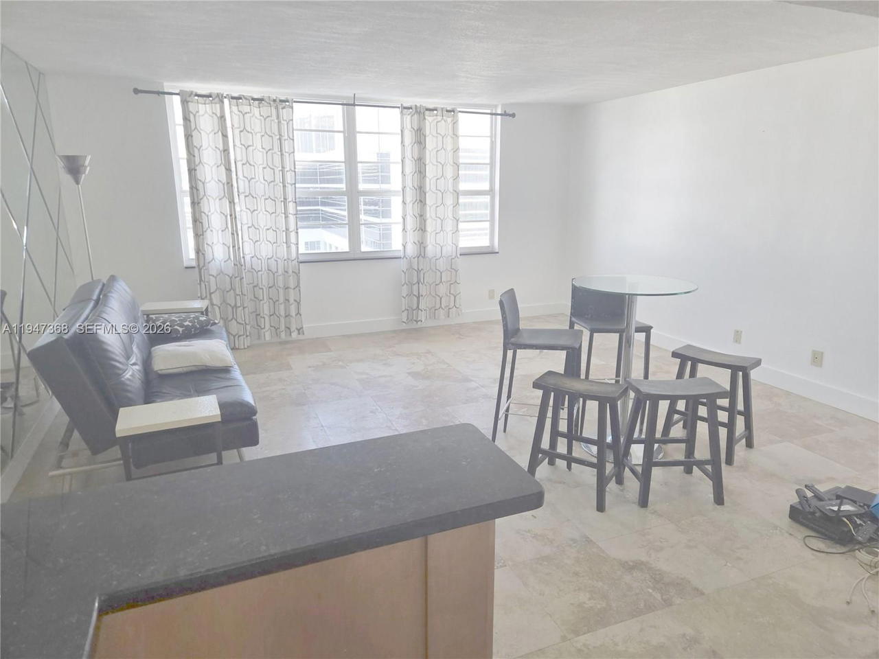 Real estate property located at 100 Lincoln Rd #1206, Miami-dade, The Decoplage Condo, Miami Beach, FL