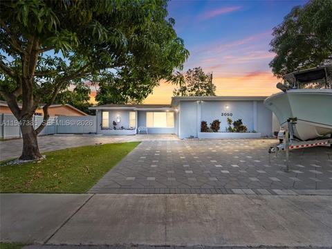 Real estate property located at 2050 83rd Ave, Broward, Sunrise Golf Village Sec, Sunrise, FL